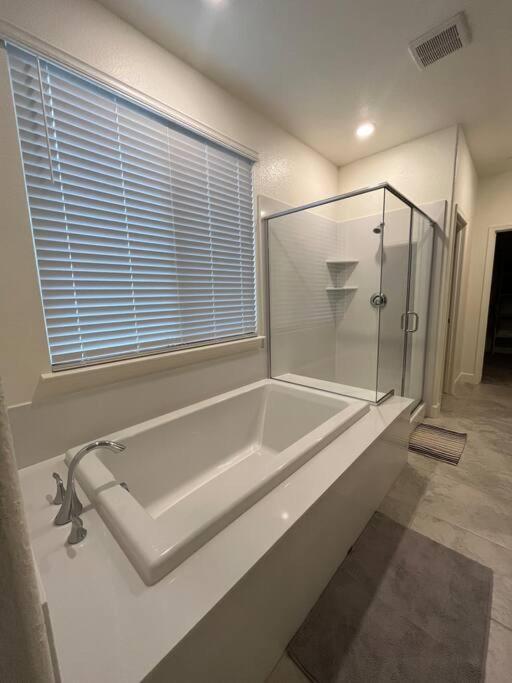 Brand-New, Beautiful & Stylish Home In Sacramento! Exteriér fotografie